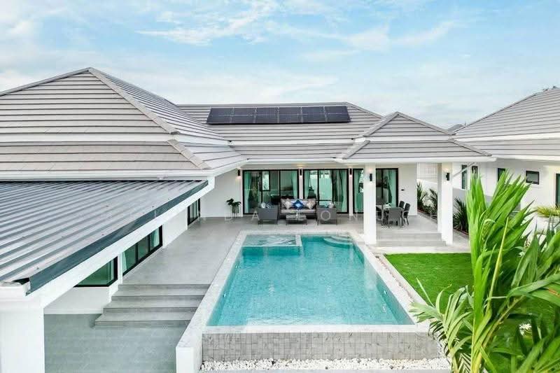 3-BR House, Prachuap Khiri Khan, Nong Kae, Hua Hin, Prachuap Khiri Khan, 3 Bedrooms, 261 sqm, Single Detached House For Sale, by Melinda Lonuch, 500553411 - DDproperty.com