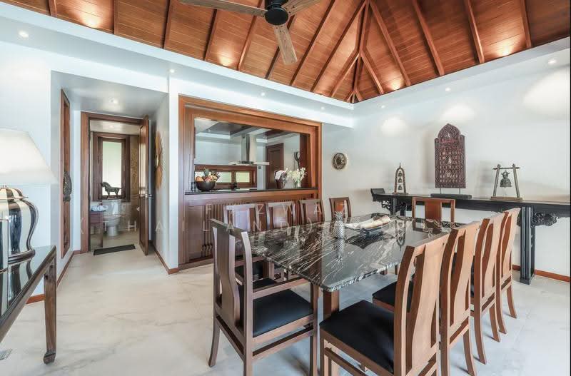 Baan Thai Surin Hill : บ้านไทยสุรินทร์ฮิลล์, ภูเก็ต, เชิงทะเล, ถลาง, ภูเก็ต, 780 ตร.ม., วิลล่า ขาย, โดย Fazwaz (Thailand) Co., Ltd., 500553435 - DDproperty.com