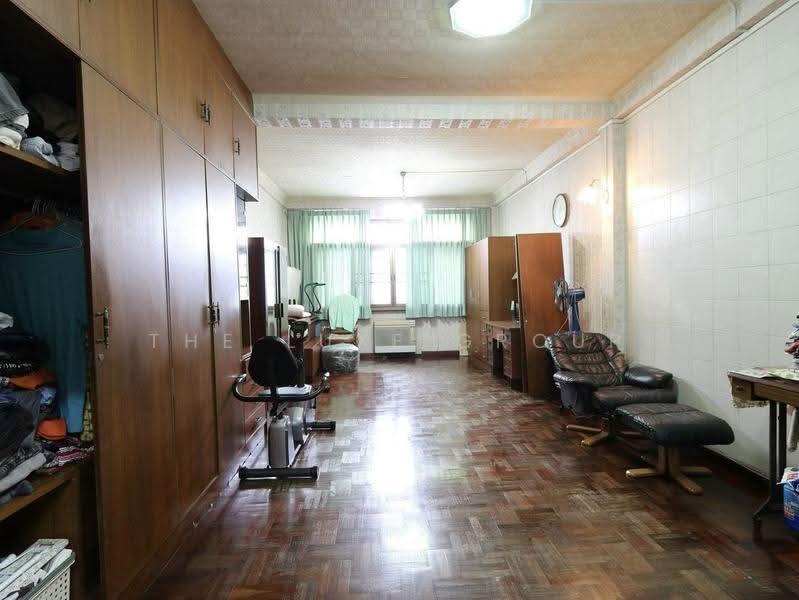 Commercial Space-Shop on Yaowaraj Street, กรุงเทพ, สัมพันธวงศ์, สัมพันธวงศ์, กรุงเทพ, 206 ตร.ม., ทาวน์เฮ้าส์ ขาย, โดย The Luxe Group, 500553447 - DDproperty.com