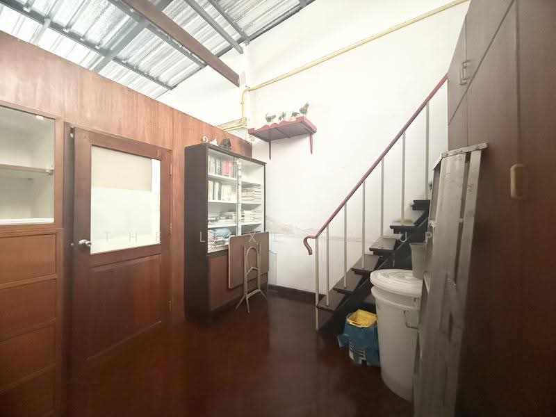 Commercial Space-Shop on Yaowaraj Street, กรุงเทพ, สัมพันธวงศ์, สัมพันธวงศ์, กรุงเทพ, 206 ตร.ม., ทาวน์เฮ้าส์ ขาย, โดย The Luxe Group, 500553447 - DDproperty.com