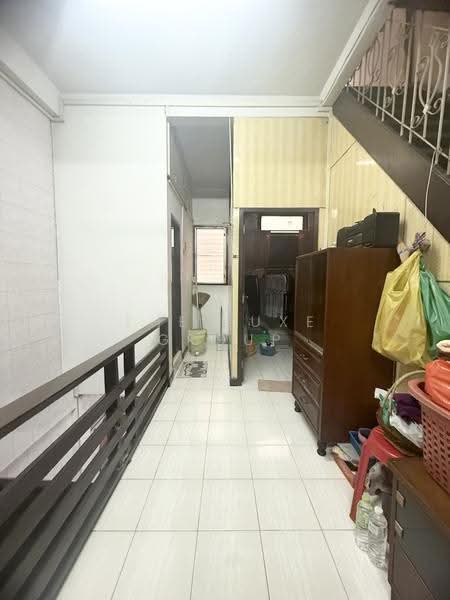 Commercial Space-Shop on Yaowaraj Street, Bangkok, Samphanthawong, Samphanthawong, Bangkok, 4 Bedrooms, 206 sqm, Townhouse For Sale, by The Luxe Group, 500553447 - DDproperty.com