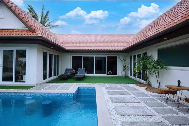 View Talay Villas Pattaya, Chon Buri (Pattaya), Pattaya Nua Road, Na Kloe, Bang Lamung (Pattaya), Chon Buri (Pattaya), 2 Bedrooms, 288 sqm, Villa For Sale, by Melinda Lonuch, 500553451 - DDproperty.com