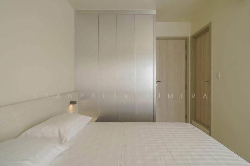 Life One Wireless, Bangkok, 1 Wireless Road, Lumphini, Pathum Wan, Bangkok, 2 Bedrooms, 45 sqm, Condo For Rent, by Thanyalak Ajmera, 500553466 - DDproperty.com