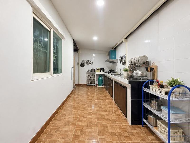 หมู่บ้านศุภาลัยวิลล์ ลำลูกกาคลอง3, ปทุมธานี, ลาดสวาย, ลำลูกกา, ปทุมธานี, 165 ตร.ม., บ้านแฝด ขาย, โดย ภัทรนัน อิศรางกูร ณ อยุธยา, 500553469 - DDproperty.com