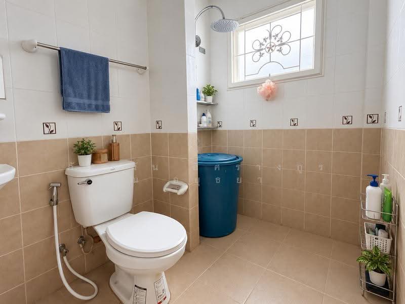 Supalai Ville Lumlukka Klong 3, Pathum Thani, Lat Sawai, Lam Luk Ka, Pathum Thani, 4 Bedrooms, 165 sqm, Semi-Detached House (Twin House) For Sale, by ภัทรนัน อิศรางกูร ณ อยุธยา, 500553469 - DDproperty.com