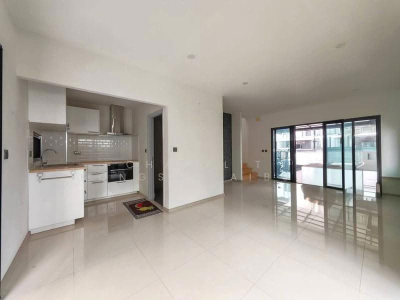 Urbanio Vibhavadi-Chaengwattana, Bangkok, Soi Chaeng Watthana 9-1, Kamphaeng Phet Road 6, Thung Song Hong, Lak Si, Bangkok, 3 Bedrooms, 180 sqm, Townhouse For Sale, by CHAWALIT KONGSAKPAIBUL, 500553499 - DDproperty.com