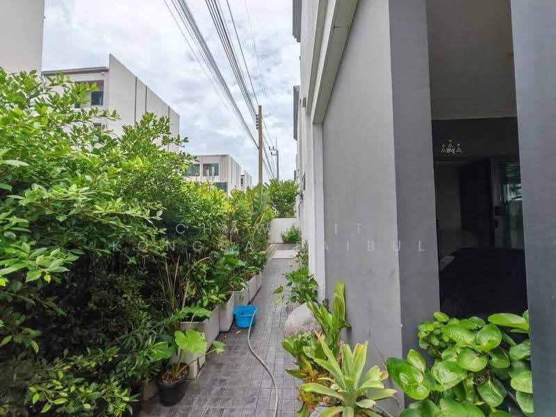 Urbanio Vibhavadi-Chaengwattana, Bangkok, Soi Chaeng Watthana 9-1, Kamphaeng Phet Road 6, Thung Song Hong, Lak Si, Bangkok, 3 Bedrooms, 180 sqm, Townhouse For Sale, by CHAWALIT KONGSAKPAIBUL, 500553499 - DDproperty.com