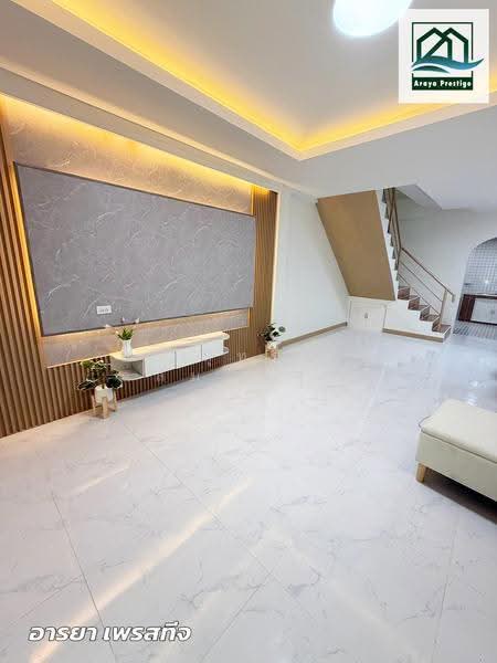 มโนรมย์ 4 ถนนเลียบคลองสอง, Bangkok, Sam Wa Tawan Tok, Khlong Sam Wa, Bangkok, 2 Bedrooms, 75 sqm, Townhouse For Sale, by วิสุทธินี เฉลิมสินสุวรรณ, 500553506 - DDproperty.com