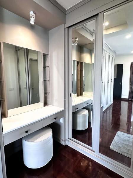 Riverside Villa Condominium 1, Bangkok, Rama 3 Road, Bang Klo, Bang Kho Laem, Bangkok, 3 Bedrooms, 200 sqm, Condo For Sale, by The Luxe Group, 500553508 - DDproperty.com