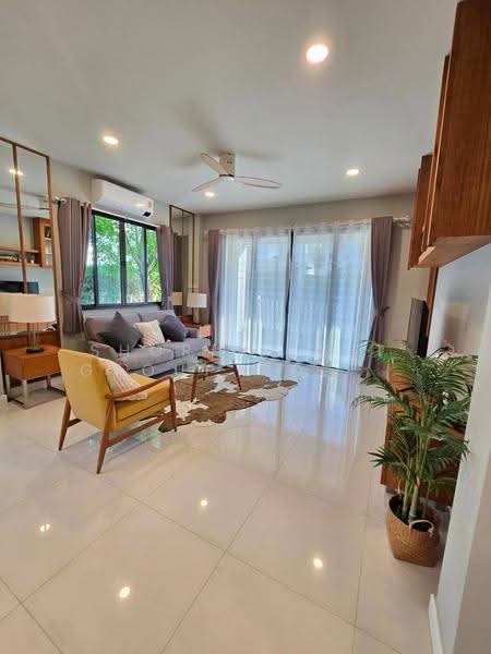 Graceland Family Residences, Chiang Mai, Han Kaeo, Hang Dong, Chiang Mai, 3 Bedrooms, 209 sqm, Single Detached House For Rent, by Shori Asset Group Co., Ltd., 500553524 - DDproperty.com