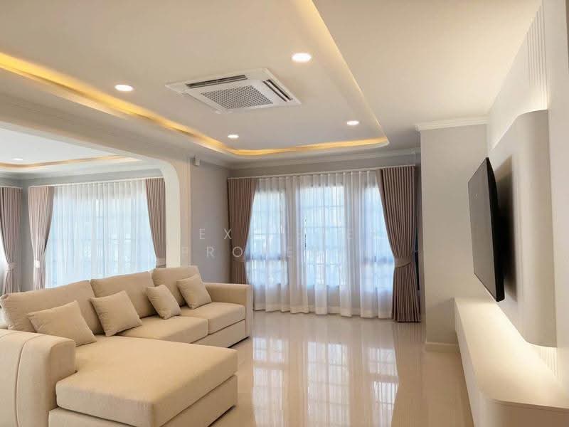 Centro Bangna, Samut Prakan, 111 Soi 3, Bang Kaeo, Bang Plee, Samut Prakan, 4 Bedrooms, 303 sqm, Single Detached House For Rent, by Next Step Property, 500553552 - DDproperty.com