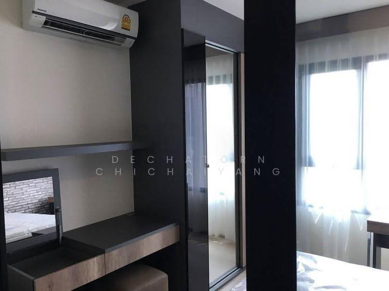 Life Asoke, Bangkok, Asoke-Dindang Road, Bang Kapi, Huai Khwang, Bangkok, 1 Bedroom, 30 sqm, Condo For Sale, by Dechatorn Chichaiyang, 500553579 - DDproperty.com