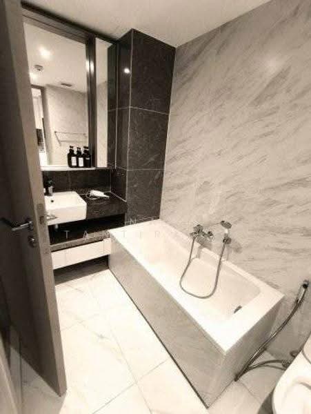 Fynn Asoke, Bangkok, 28 Sukhumvit 10 Alley, Khlong Toei, Bangkok, 1 Bedroom, 42 sqm, Condo For Rent, by Nat Tantirapan, 500553587 - DDproperty.com