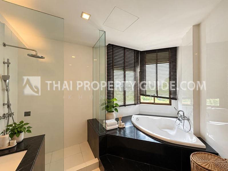 Castle Hill Mansion, Bangkok, 12 Ekkamai 6 Alley, Phra Kanong Nua, Watthana, Bangkok, 3 Bedrooms, 326 sqm, Condo For Sale, by Khun Nita, 500553590 - DDproperty.com