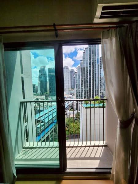 Noble Remix, Bangkok, 772 Soi Sukhumvit 36, Sukhumvit Road, Khong Tan, Khlong Toei, Bangkok, 1 Bedroom, 50 sqm, Condo For Rent, by Thanyalak Ajmera, 500553608 - DDproperty.com