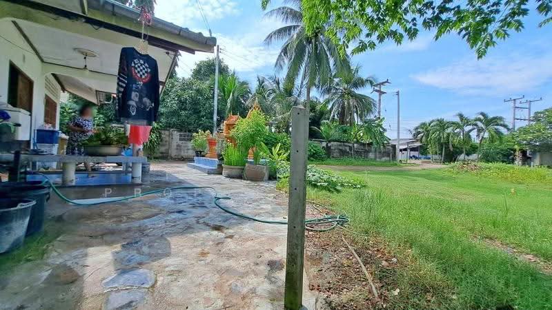 บ้านเดี่ยวพร้อมที่ดินดำเนินสะดวก ราบุรี, Ratchaburi, Don Kruai, Damnoen Saduak, Ratchaburi, 2 Bedrooms, 100 sqm, Single Detached House For Sale, by The Best Property น้อง, 500553611 - DDproperty.com