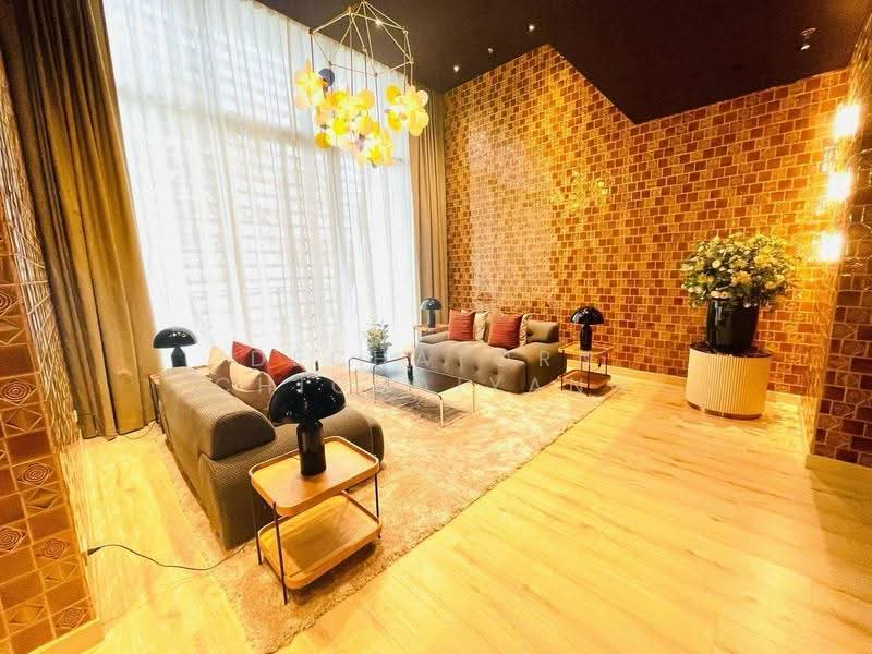 Noble State 39, Bangkok, 35 Soi Sukhumvit 39, Khlong Tan Nua, Watthana, Bangkok, 1 Bedroom, 35 sqm, Condo For Sale, by Dechatorn Chichaiyang, 500553621 - DDproperty.com