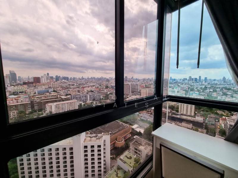 Quinn Ratchada 17, Bangkok, 454 456 Soi Inthara Mari 45, Din Daeng, Bangkok, 2 Bedrooms, 67 sqm, Condo For Rent, by Living Real Estates, 500553668 - DDproperty.com