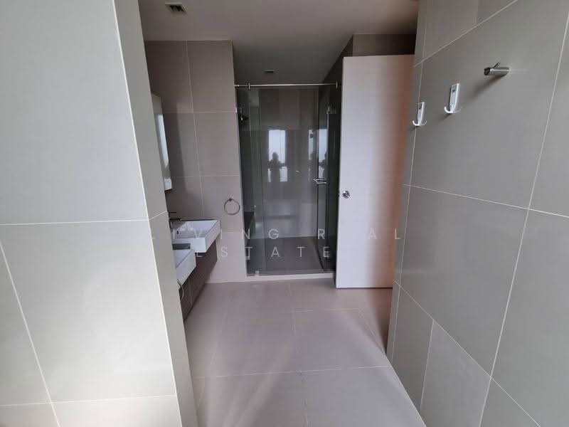 Quinn Ratchada 17, Bangkok, 454 456 Soi Inthara Mari 45, Din Daeng, Bangkok, 2 Bedrooms, 67 sqm, Condo For Rent, by Living Real Estates, 500553668 - DDproperty.com