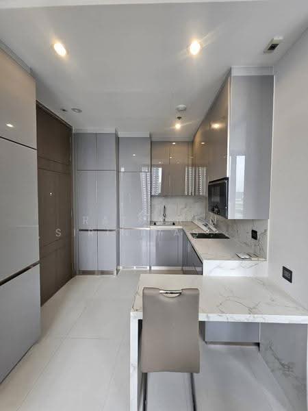 The Esse at Singha Complex, Bangkok, 1788 New Petchaburi Rd, Khlongtoei Nua, Watthana, Bangkok, 1 Bedroom, 35 sqm, Condo For Rent, by Ratsarin Sirinipaspong, 500553683 - DDproperty.com