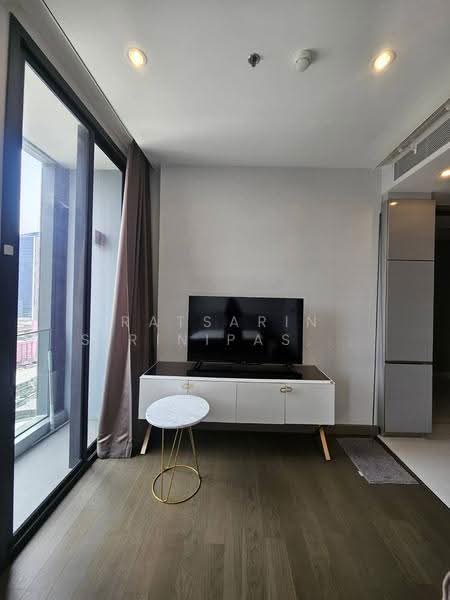 The Esse at Singha Complex, Bangkok, 1788 New Petchaburi Rd, Khlongtoei Nua, Watthana, Bangkok, 1 Bedroom, 35 sqm, Condo For Rent, by Ratsarin Sirinipaspong, 500553683 - DDproperty.com