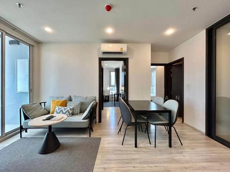XT Huaikhwang, Bangkok, 244 Ratchadaphisek Road, Huai Khwang, Bangkok, 2 Bedrooms, 54 sqm, Condo For Rent, by Nat Tantirapan, 500553722 - DDproperty.com