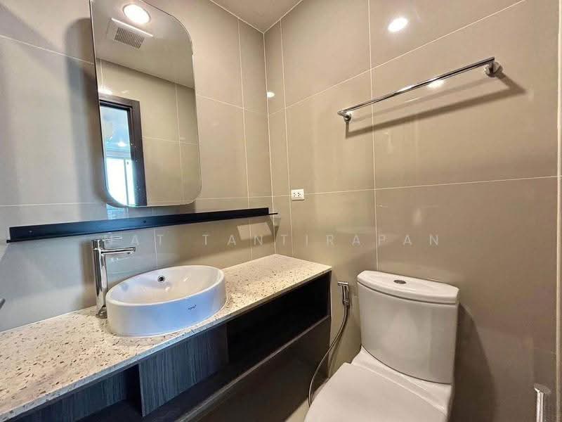 XT Huaikhwang, Bangkok, 244 Ratchadaphisek Road, Huai Khwang, Bangkok, 2 Bedrooms, 54 sqm, Condo For Rent, by Nat Tantirapan, 500553722 - DDproperty.com