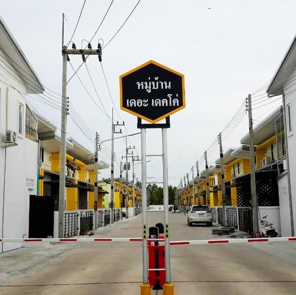 หมู่บ้านเดอะ เดคโค่ (The Deco), Rayong, Noen Phra, Muang Rayong, Rayong, 2 Bedrooms, 150 sqm, Townhouse For Sale, by The Best Property เอ, 500553742 - DDproperty.com