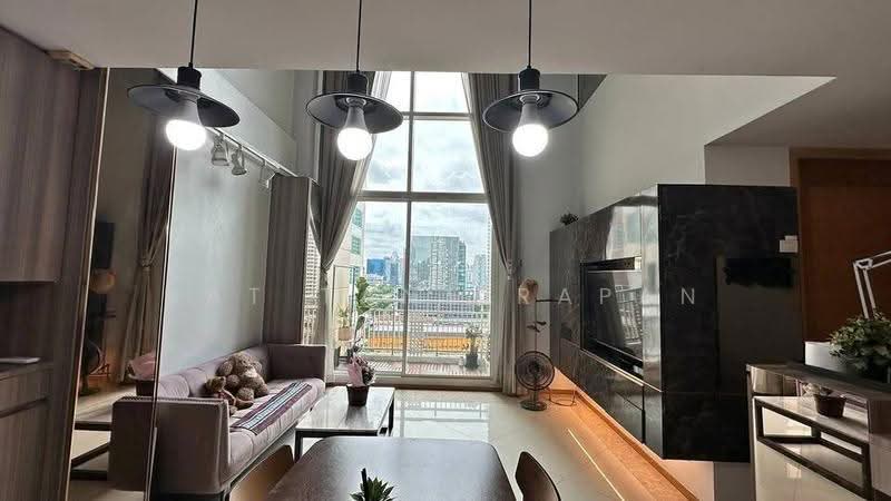 The Empire Place, Bangkok, 88 Narathiwatratchanakharin Road, Thung Maha Mek, Sathon, Bangkok, 2 Bedrooms, 106 sqm, Condo For Rent, by Nat Tantirapan, 500553765 - DDproperty.com