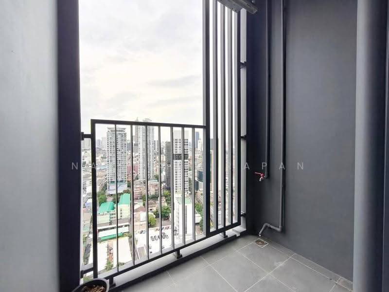 IDEO Chula-Samyan, Bangkok, Si Phraya Road, Maha Phrutharam, Bang Rak, Bangkok, 1 Bedroom, 30 sqm, Condo For Rent, by Nat Tantirapan, 500553772 - DDproperty.com