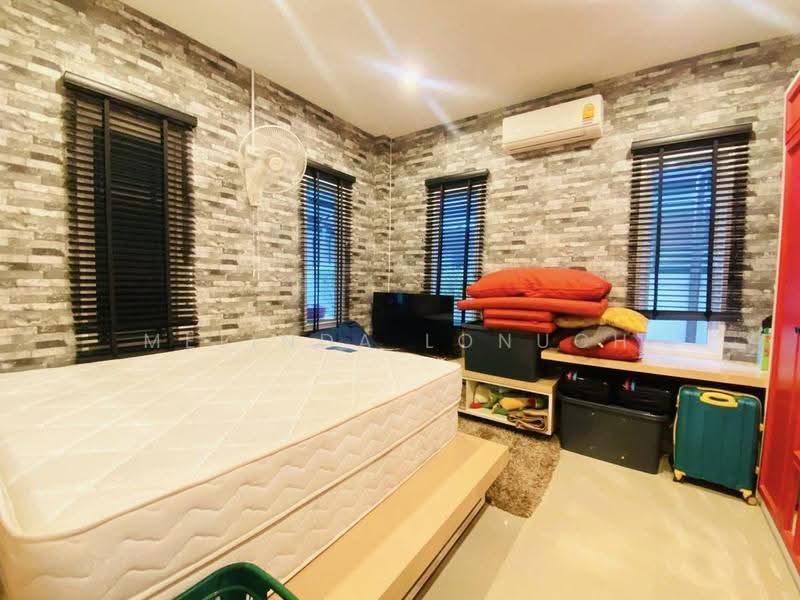 undefined, Chon Buri (Pattaya), Huai Yai, Bang Lamung (Pattaya), Chon Buri (Pattaya), 3 Bedrooms, 200 sqm, Villa For Sale, by Melinda Lonuch, 500553775 - DDproperty.com