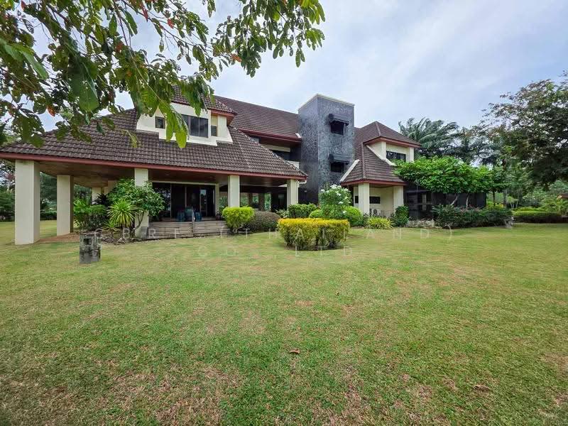 Blue Canyon Golf And Country Club, Phuket, Mai Khao, Thalang, Phuket, 6 Bedrooms, 458 sqm, Single Detached House For Sale, by CBRE (Thailand) Co.,Ltd, 500553849 - DDproperty.com