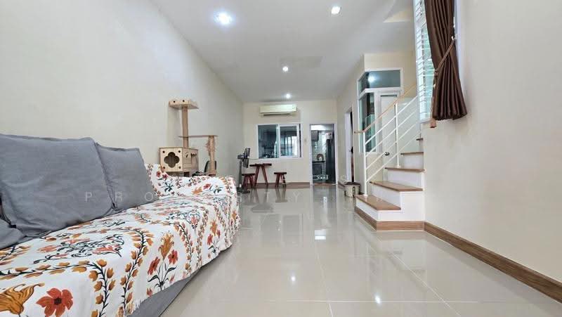 Golden Town Srinakarin-Sukhumvit : โกลเด้น ทาวน์ ศรีนคริทร์-สุขุมวิท, สมุทรปราการ, 133 หมู่ 4, บางเมือง, เมืองสมุทรปราการ, สมุทรปราการ, 150 ตร.ม., ทาวน์เฮ้าส์ ขาย, โดย The Best Property เหมยหลิง, 500553859 - DDproperty.com