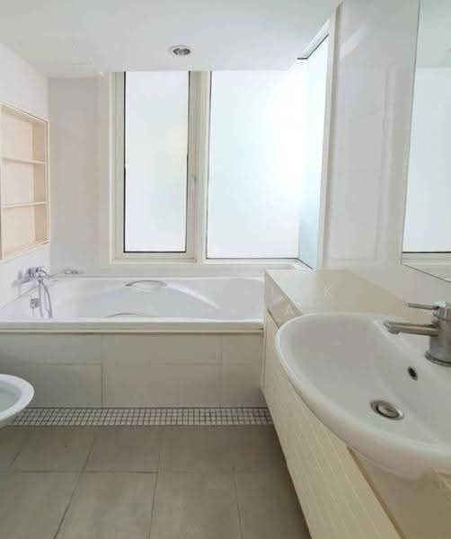 Siri Residence : สิริ เรสซิเด้นซ์, กรุงเทพ, 21 ซอยสุขุมวิท 24, คลองตัน, คลองเตย, กรุงเทพ, 61 ตร.ม., คอนโด ขาย, โดย Thanyalak Ajmera, 500553869 - DDproperty.com
