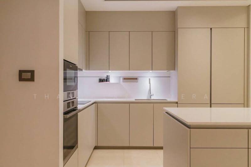 The Residences at Sindhorn Kempinski : เดอะ เรสซิเดนซ์ แอท สินธร เคมปินสกี้, กรุงเทพ, 88 ซอยต้นสน ถนน สารสิน, ลุมพินี, ปทุมวัน, กรุงเทพ, 151 ตร.ม., คอนโด ให้เช่า, โดย Thanyalak Ajmera, 500553891 - DDproperty.com