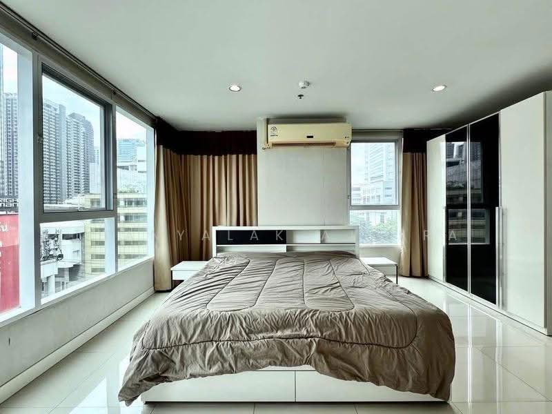 Sukhumvit Living Town, Bangkok, 299 Sukhumvit 21 Road, Khlongtoei Nua, Watthana, Bangkok, 1 Bedroom, 63 sqm, Condo For Rent, by Thanyalak Ajmera, 500553901 - DDproperty.com