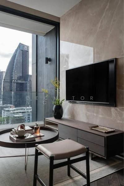 The Esse Sukhumvit 36, Bangkok, Soi Sukhumvit 36, Sukhumvit Road, Phra Kanong, Khlong Toei, Bangkok, 2 Bedrooms, 72 sqm, Condo For Rent, by Dechatorn Chichaiyang, 500553936 - DDproperty.com
