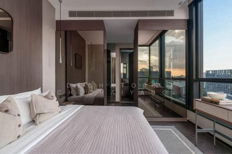 The Esse Sukhumvit 36, Bangkok, Soi Sukhumvit 36, Sukhumvit Road, Phra Kanong, Khlong Toei, Bangkok, 2 Bedrooms, 72 sqm, Condo For Rent, by Dechatorn Chichaiyang, 500553936 - DDproperty.com