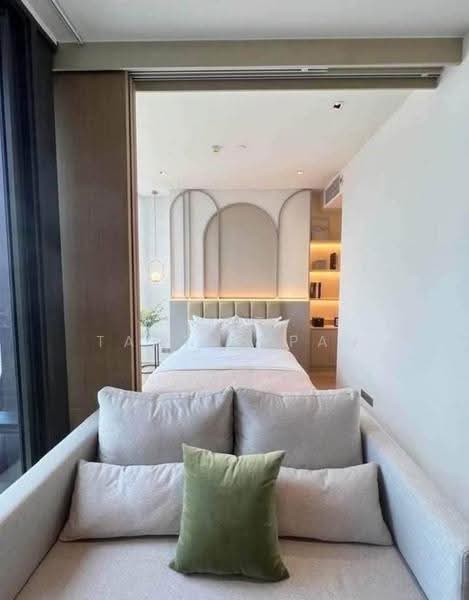 ASHTON Silom, Bangkok, 166 Silom Road, Bang Rak, Bangkok, 1 Bedroom, 33 sqm, Condo For Rent, by Nat Tantirapan, 500553947 - DDproperty.com