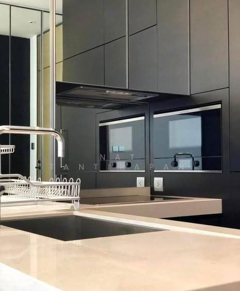 28 Chidlom, Bangkok, 28 Chit Lom Alley, Lumphini, Pathum Wan, Bangkok, 2 Bedrooms, 70 sqm, Condo For Rent, by Nat Tantirapan, 500553954 - DDproperty.com