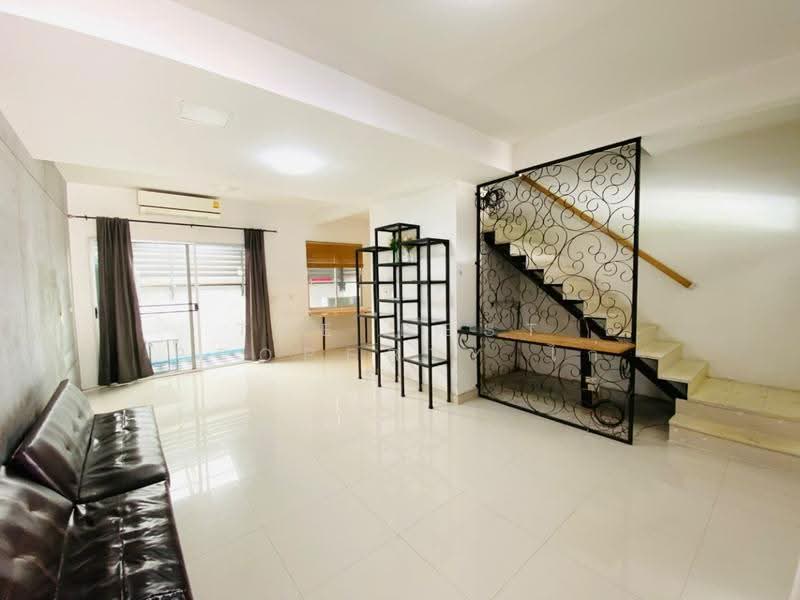 Villette Townhome Kanchanapisek : วิลเลต ทาวน์โฮม กาญจนาภิเษก, กรุงเทพ, บางบอน, กรุงเทพ, 100 ตร.ม., ทาวน์เฮ้าส์ ขาย, โดย The Best Property ไก่, 500553990 - DDproperty.com