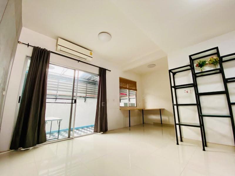 Villette Townhome Kanchanapisek : วิลเลต ทาวน์โฮม กาญจนาภิเษก, กรุงเทพ, บางบอน, กรุงเทพ, 100 ตร.ม., ทาวน์เฮ้าส์ ขาย, โดย The Best Property ไก่, 500553990 - DDproperty.com
