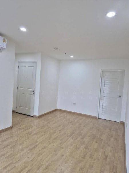U Delight @ Jatujak Station, Bangkok, 22 Soi Phaholyothin 18/1, Phaholyothin Road, Jom Phon, Chatuchak, Bangkok, 2 Bedrooms, 69 sqm, Condo For Sale, by Natthaya Ninkhwan, 500554037 - DDproperty.com