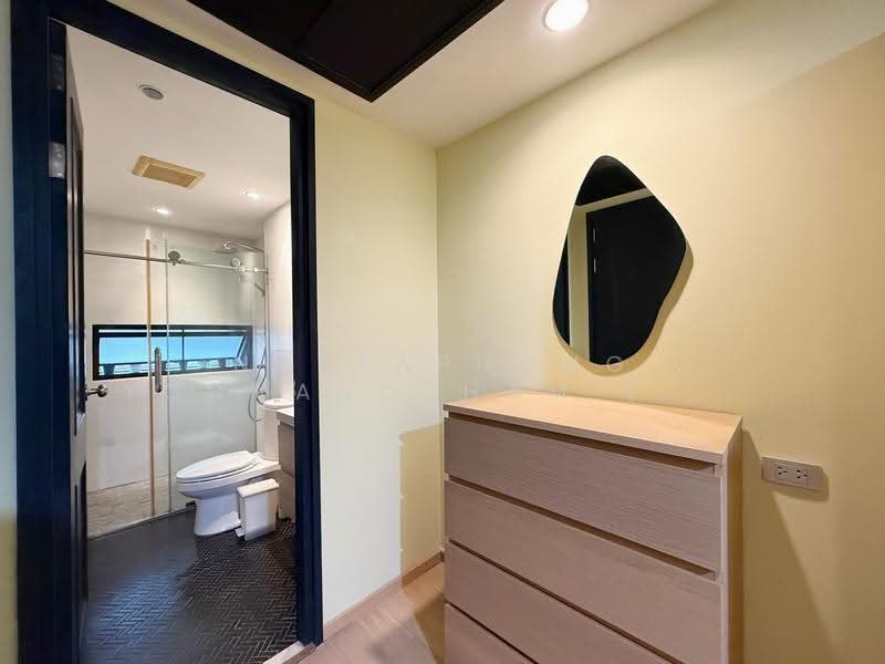 Noble Ambience Sarasin, Bangkok, Soi Sarasin, Sarasin Road, Lumphini, Pathum Wan, Bangkok, 1 Bedroom, 50 sqm, Condo For Rent, by NATTAPHONG Yodmanotham (K. Book), 500554048 - DDproperty.com