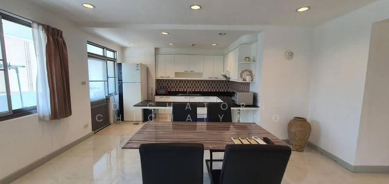 Royal Castle Sukhumvit, Bangkok, 30 Soi Sukhumvit 39, Khlongtoei Nua, Watthana, Bangkok, 3 Bedrooms, 140 sqm, Condo For Rent, by Dechatorn Chichaiyang, 500554055 - DDproperty.com