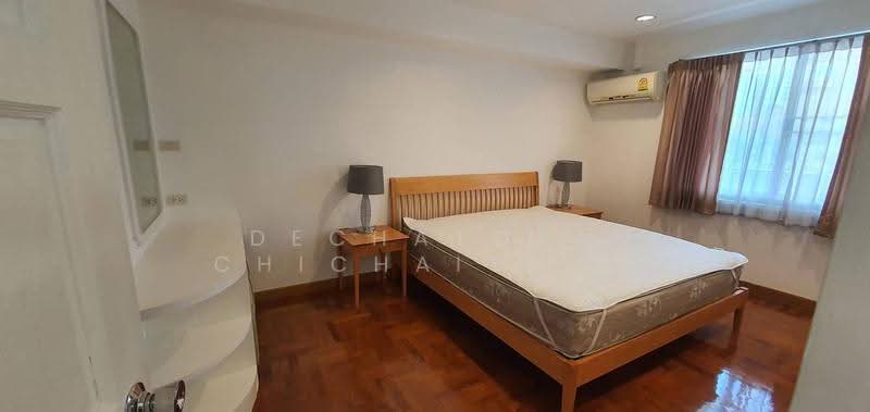 Royal Castle Sukhumvit, Bangkok, 30 Soi Sukhumvit 39, Khlongtoei Nua, Watthana, Bangkok, 3 Bedrooms, 140 sqm, Condo For Rent, by Dechatorn Chichaiyang, 500554055 - DDproperty.com