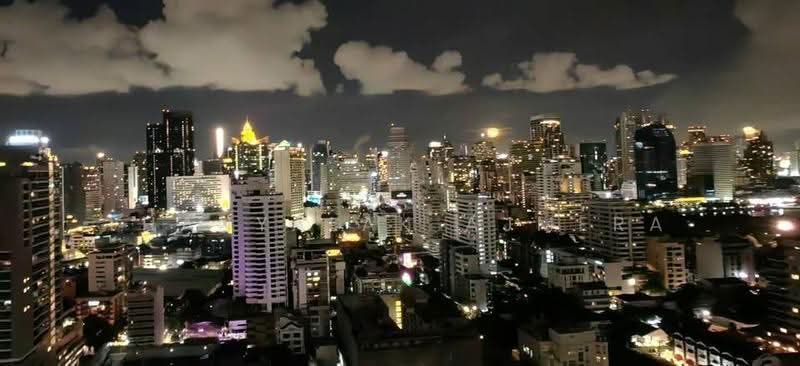 Omni Tower Sukhumvit Nana, Bangkok, 69 Sukhumvit 4 Alley, Khlong Toei, Bangkok, 2 Bedrooms, 101 sqm, Condo For Sale, by Thanyalak Ajmera, 500554059 - DDproperty.com