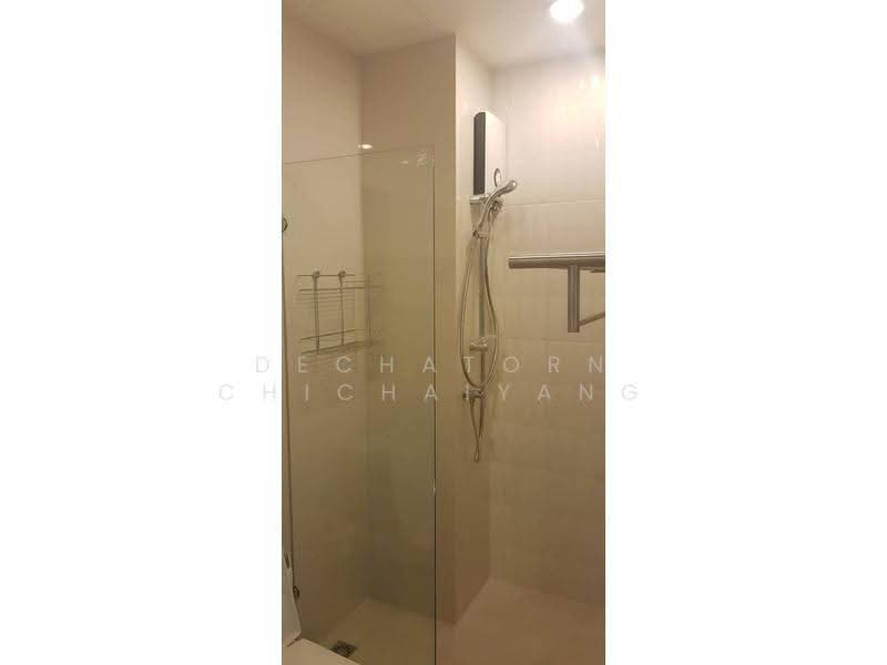 Life Asoke, Bangkok, Asoke-Dindang Road, Bang Kapi, Huai Khwang, Bangkok, 1 Bedroom, 29 sqm, Condo For Rent, by Dechatorn Chichaiyang, 500554067 - DDproperty.com