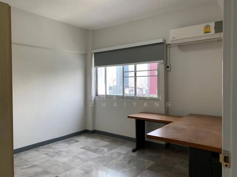 Pathumwan Place condominium, Bangkok, 1 Rama 1, Wang Mai, Pathum Wan, Bangkok, 2 Bedrooms, 67 sqm, Condo For Rent, by Dechatorn Chichaiyang, 500554071 - DDproperty.com