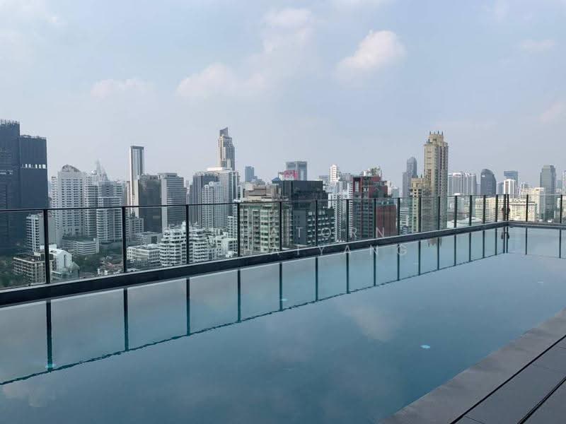 Noble Around Sukhumvit 33, Bangkok, 17 Soi Sukhumvit 33, Khlong Tan Nua, Watthana, Bangkok, 1 Bedroom, 34 sqm, Condo For Rent, by Dechatorn Chichaiyang, 500554076 - DDproperty.com